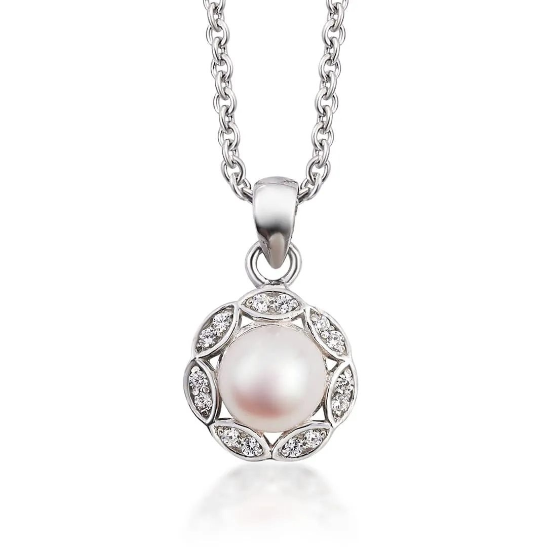 6.5mm White Freshwater Pearl Vintage Pendant Necklace in Sterling Silver