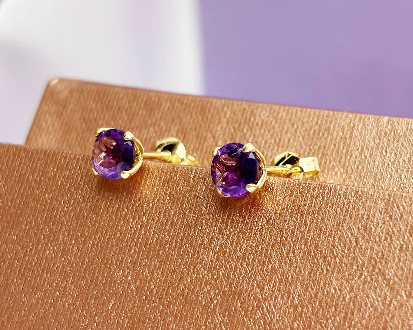 6mm Amethyst Flower Earrings in 14K Yellow Gold
