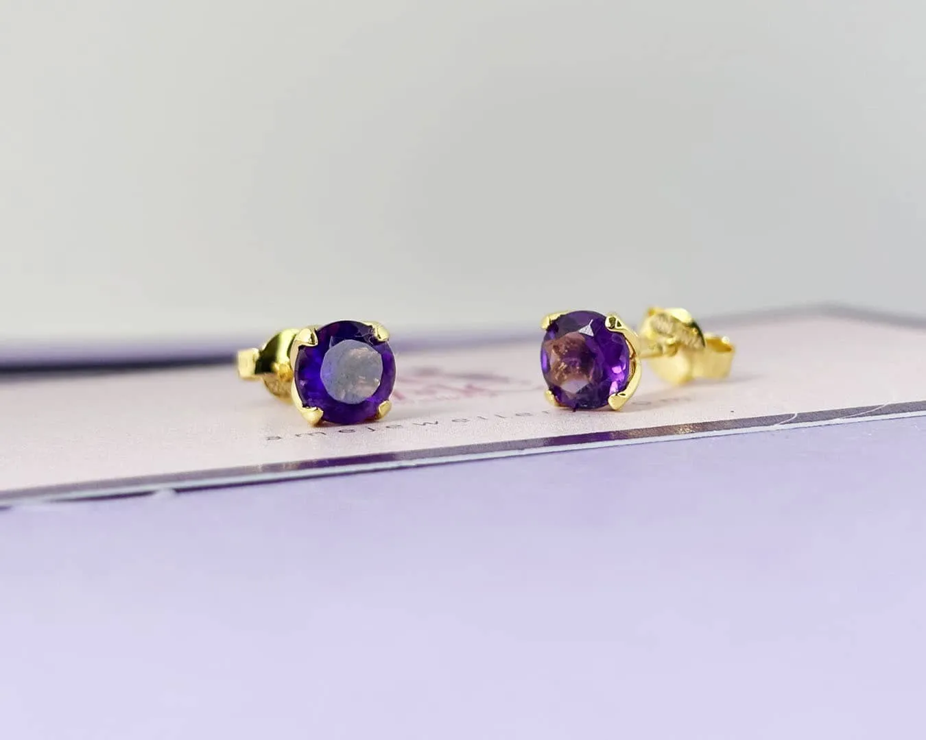 6mm Amethyst Flower Earrings in 14K Yellow Gold