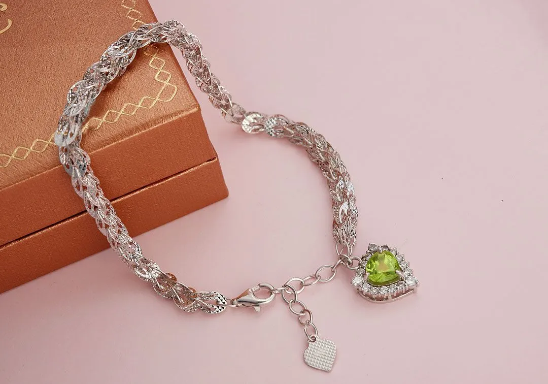 6mm Heart-cut Peridot Bracelet in Sterling Silver