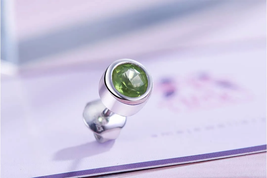 6mm Natural Peridot Bezel Earring in Sterling Silver