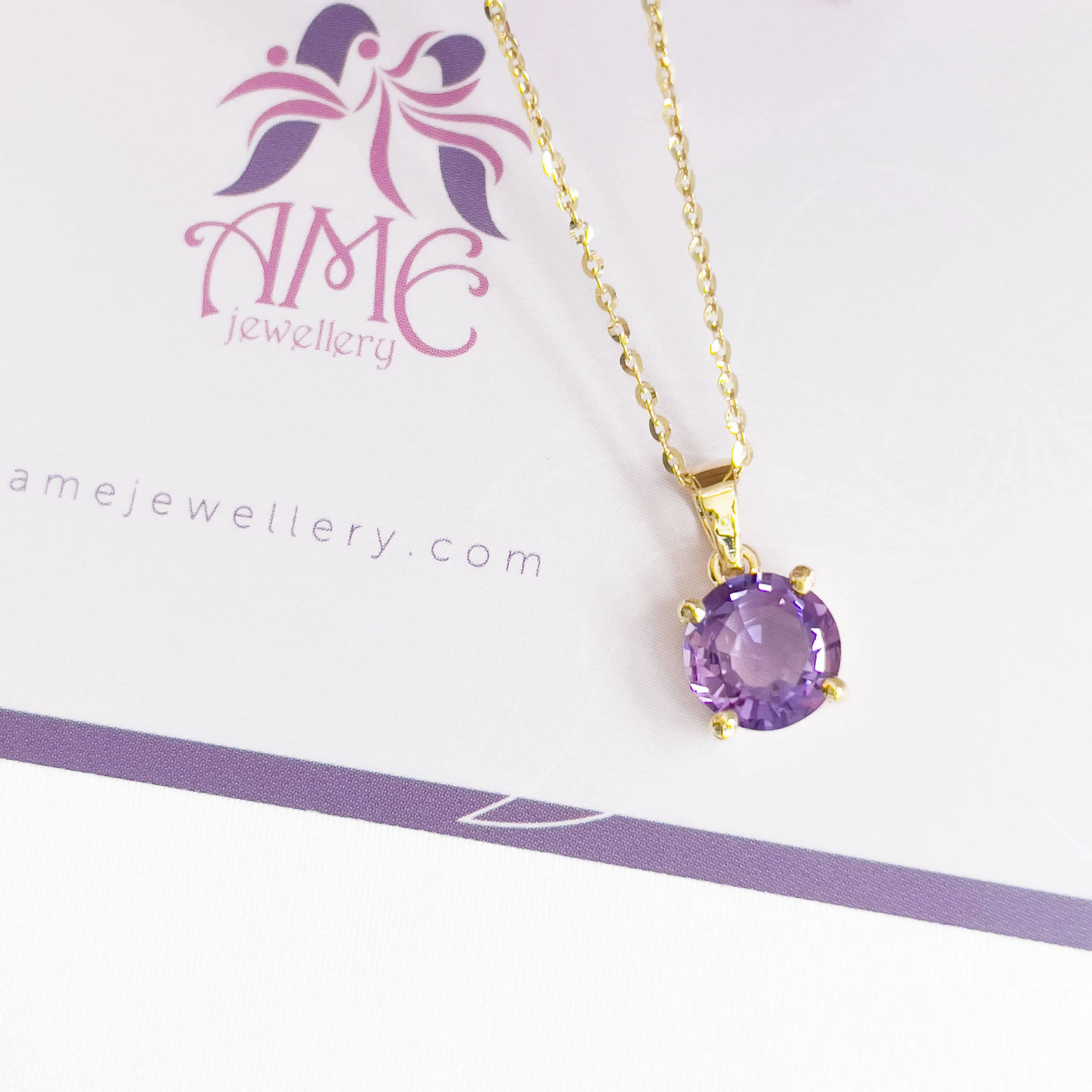 7mm Amethyst Solitaire Pendant Necklace in 14K Yellow Gold