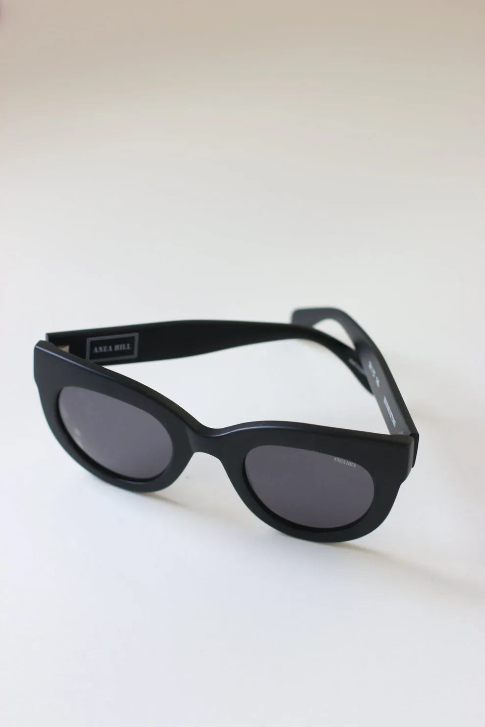 ANEA HILL Manbattan Sunglasses-Polarized
