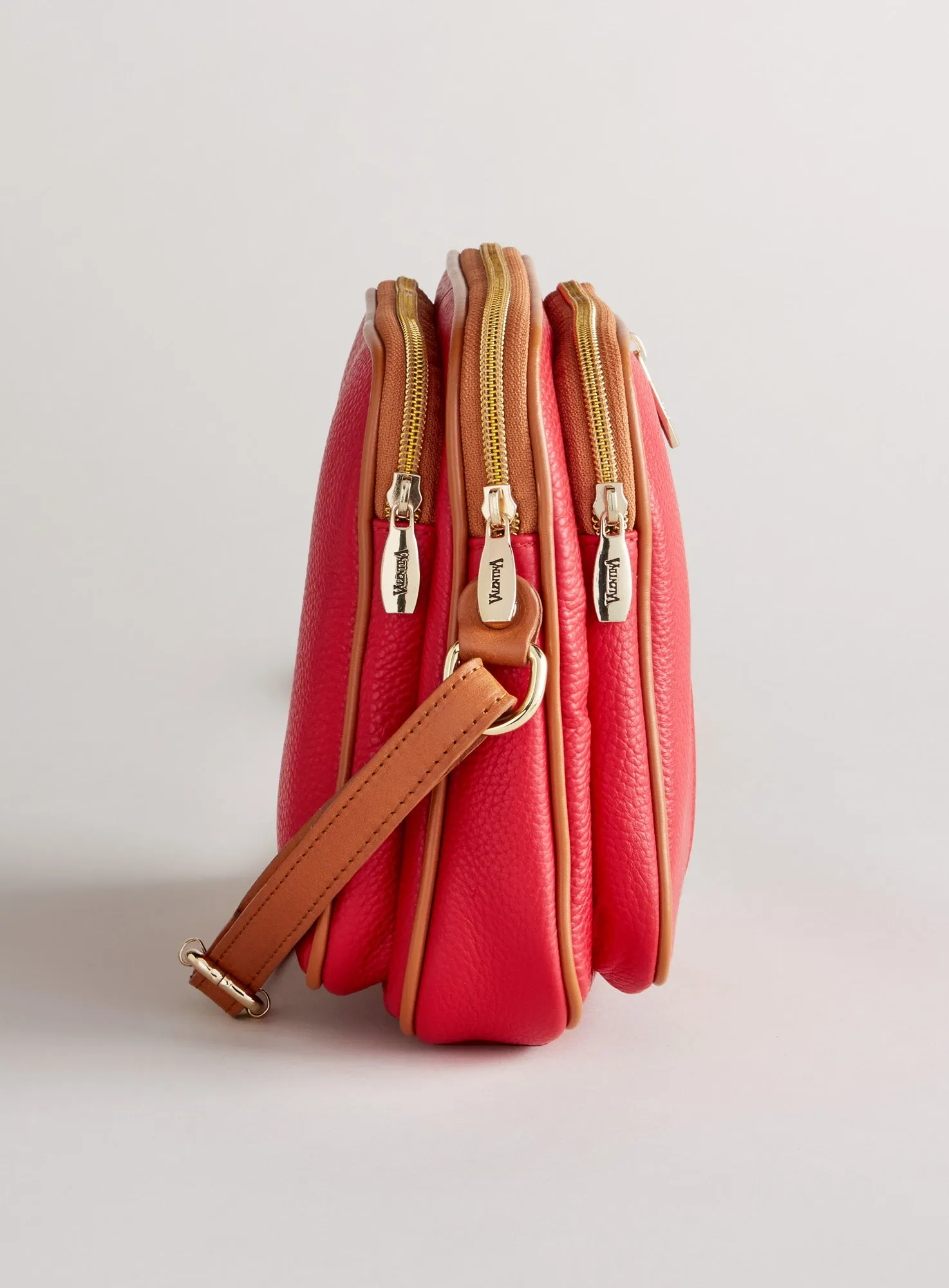 Bell’Italia Leather Travel Bags