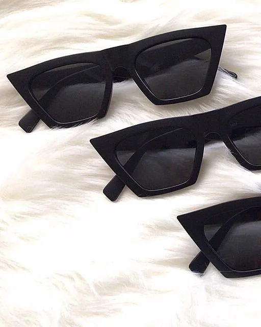Black Sunnies