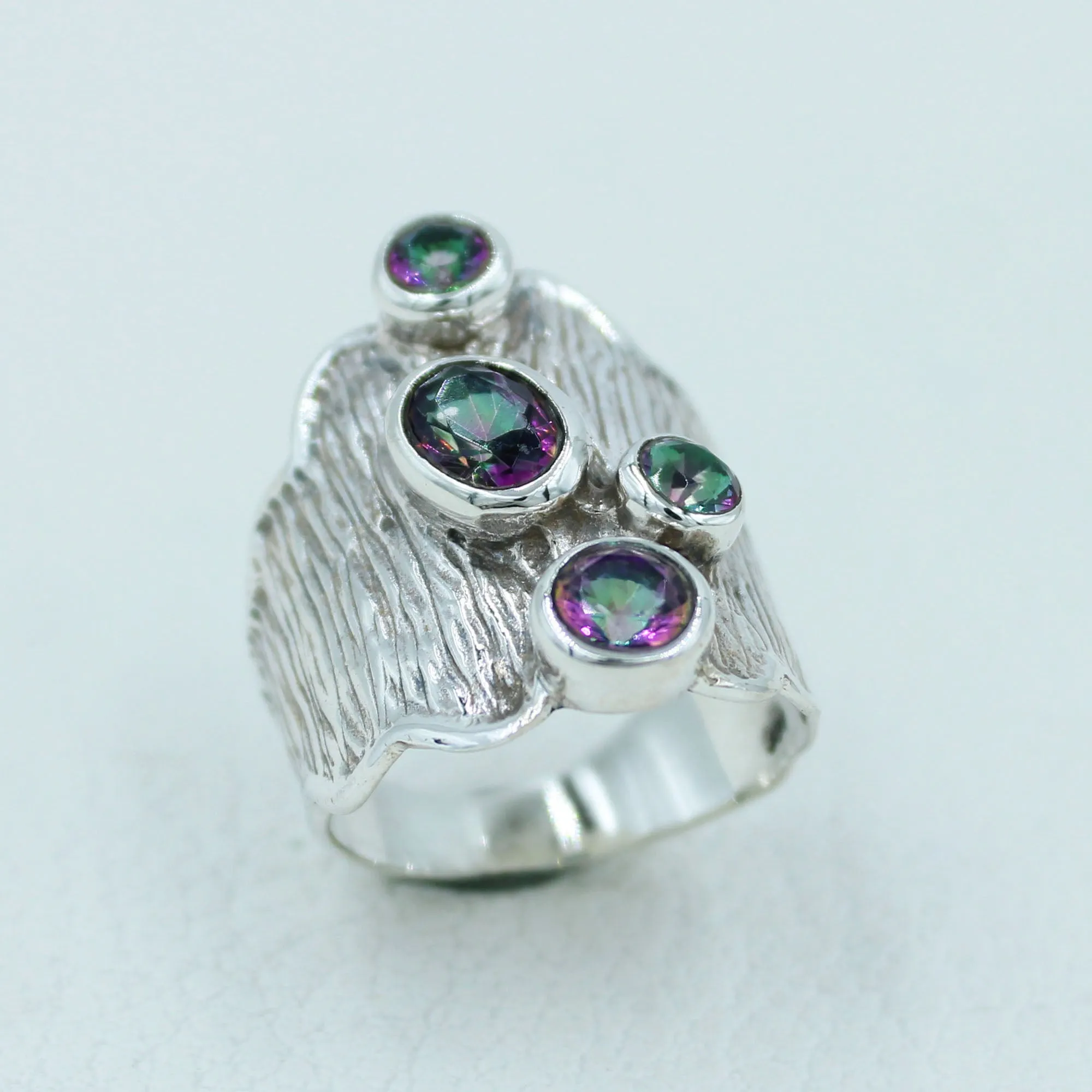 Dazzling Mystic Quartz 925 Silver Textured Ring