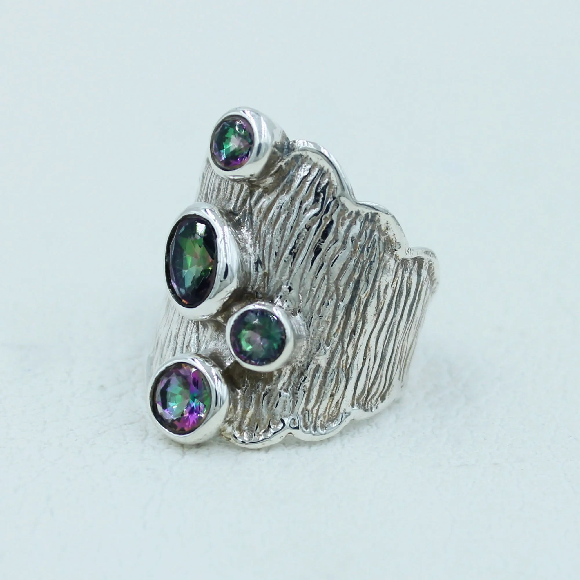 Dazzling Mystic Quartz 925 Silver Textured Ring