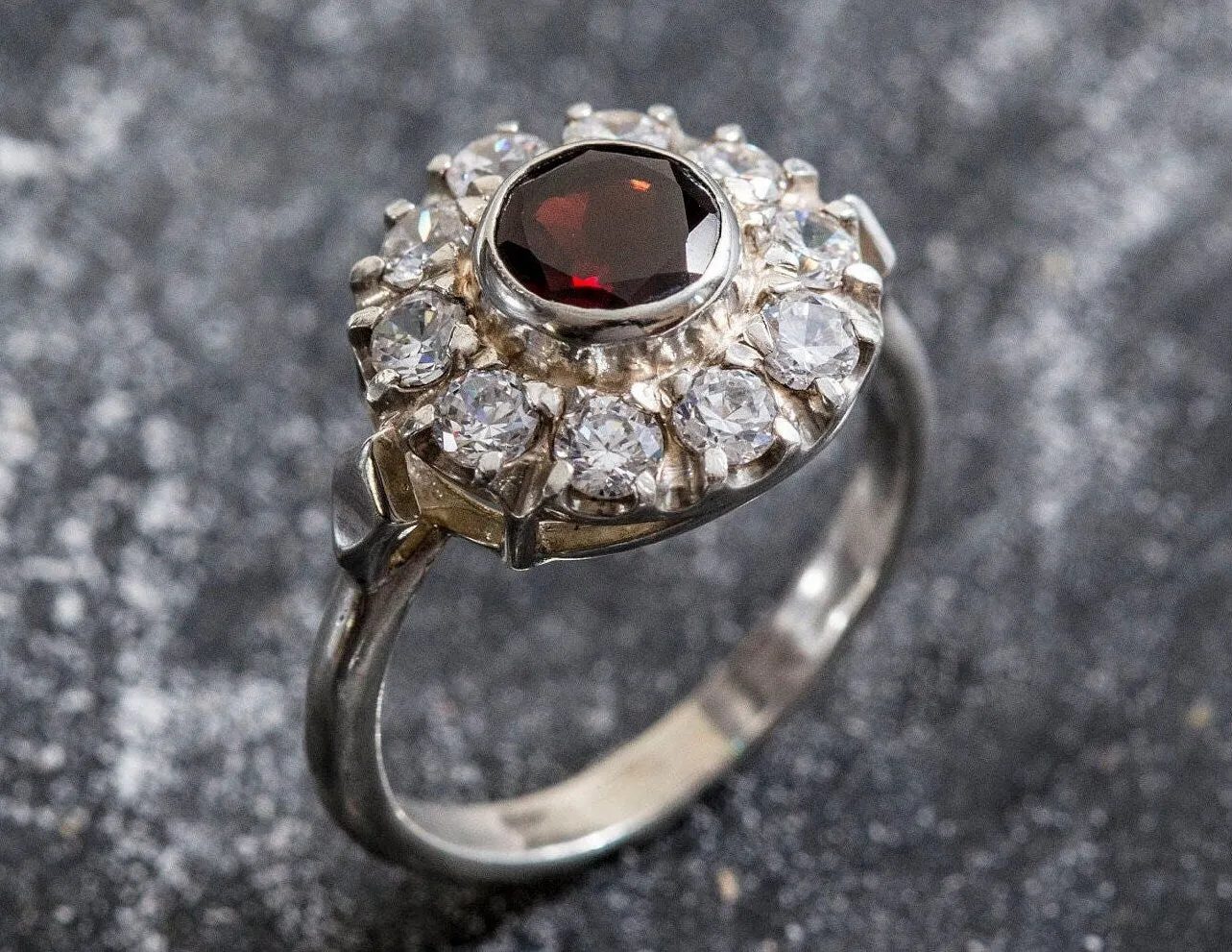 Garnet Flower Ring - Silver Victorian Ring - Garnet Vintage Ring