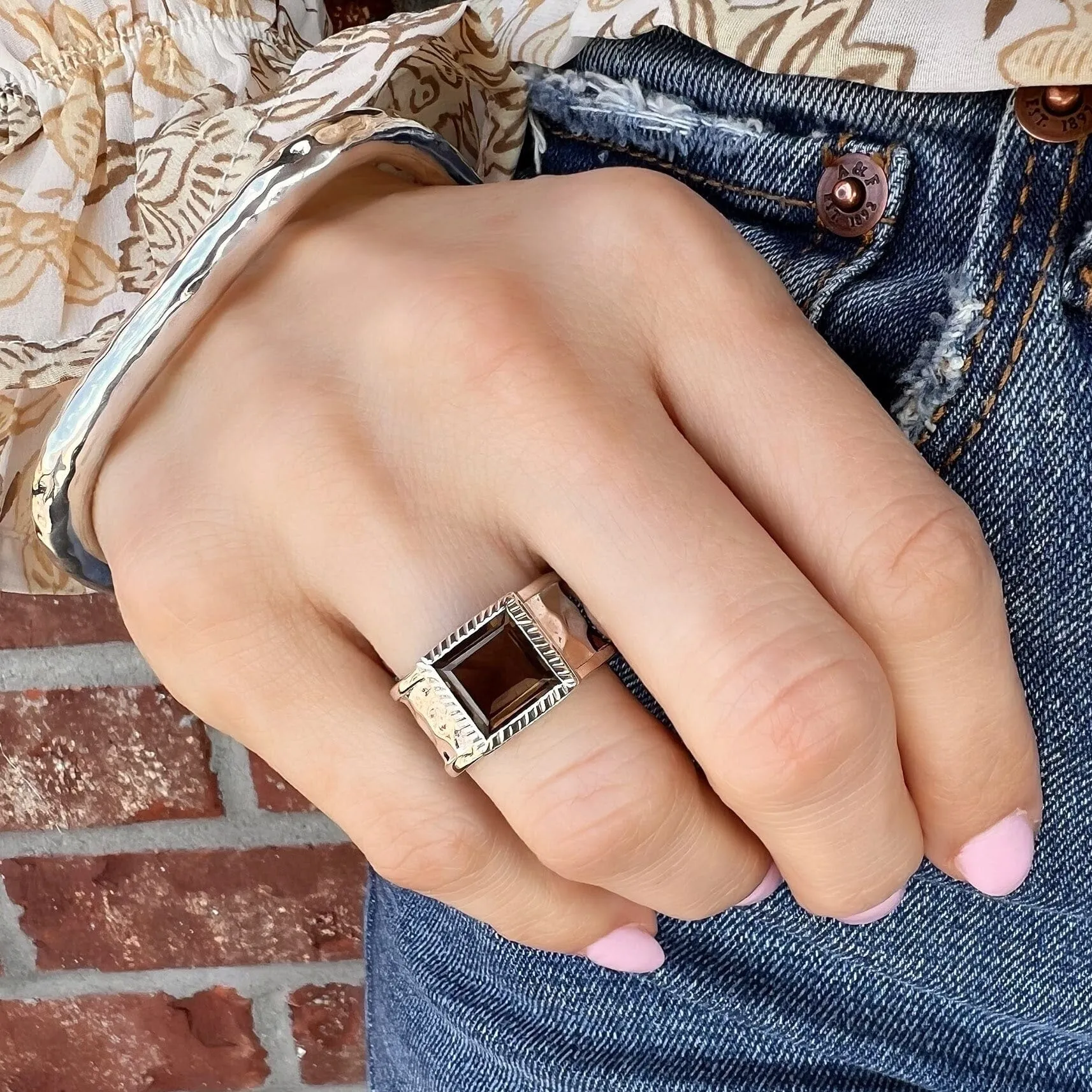 Iced Mocha Ring