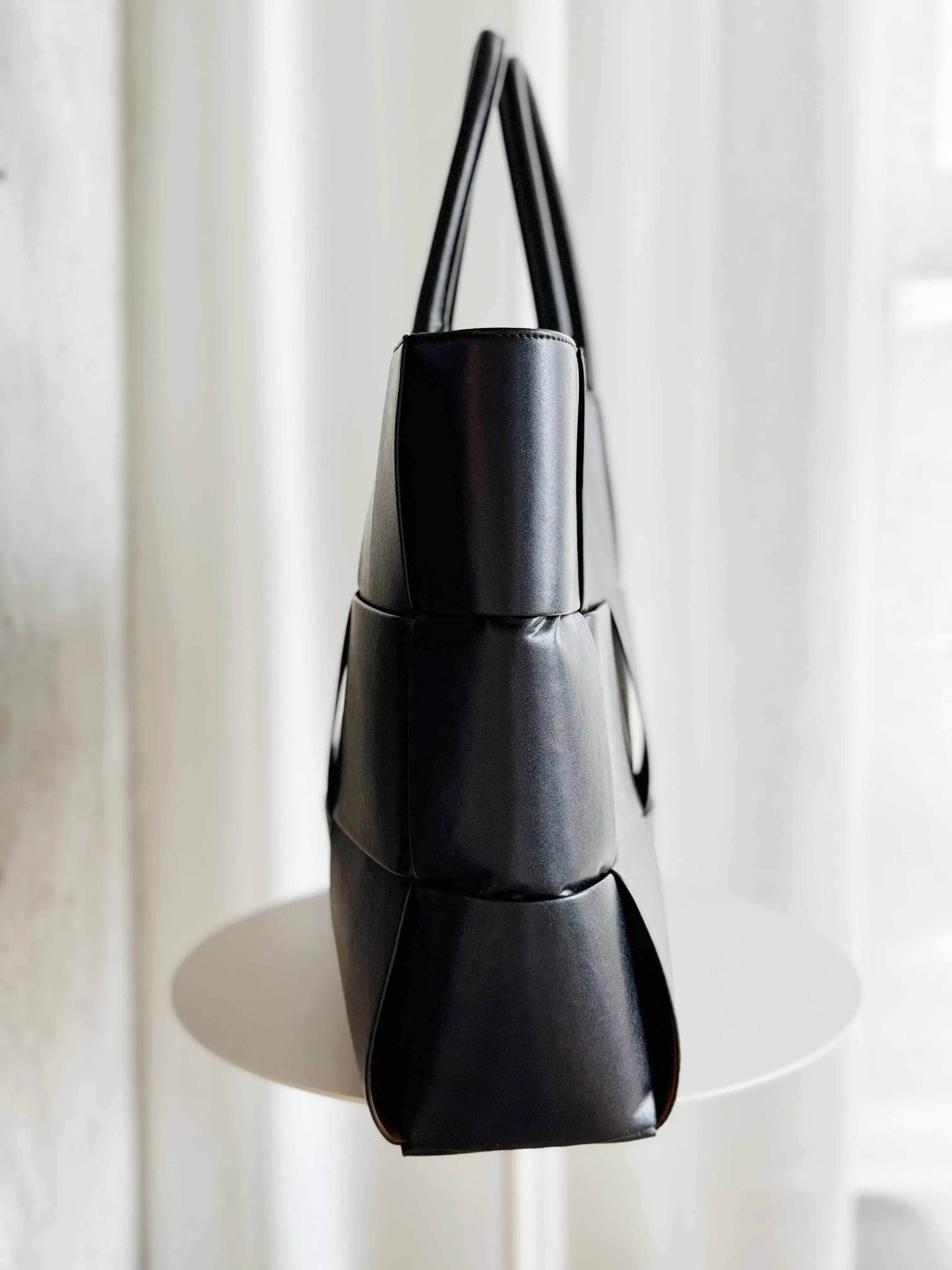 Large Arco Leather Tote Bag