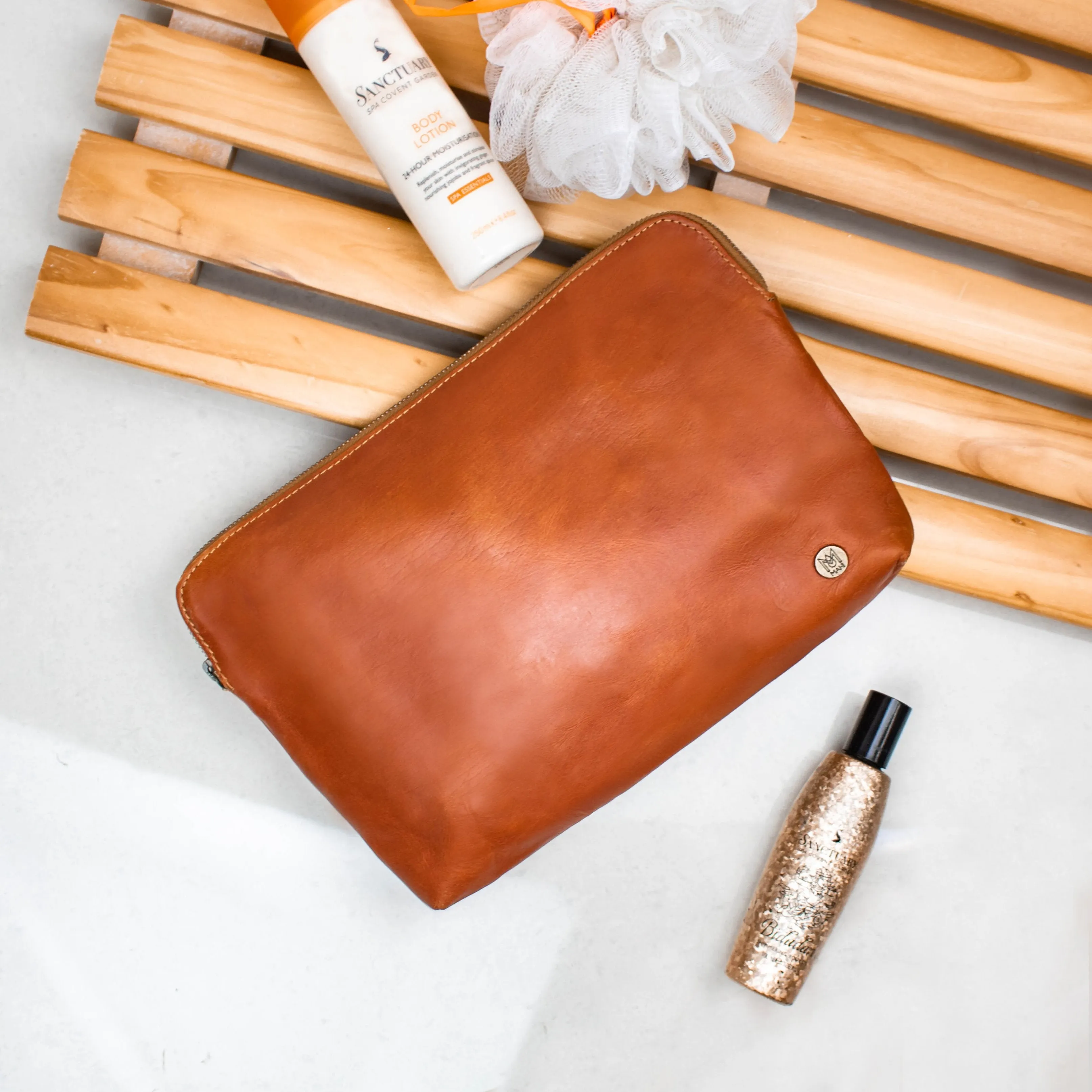 Large Classic Cosmetic Case (Tan)