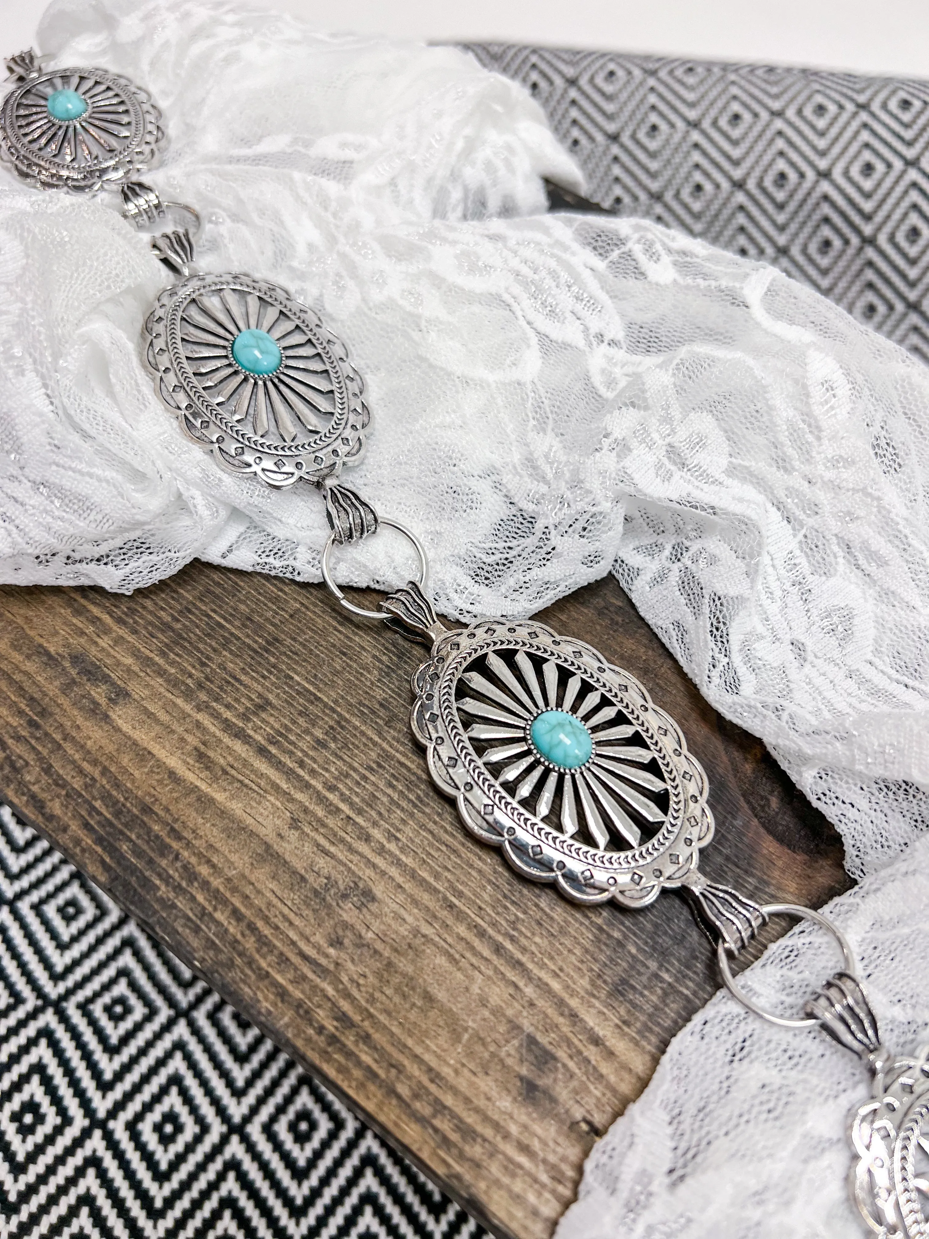 Metal Western Concho Turquoise Chain Belt