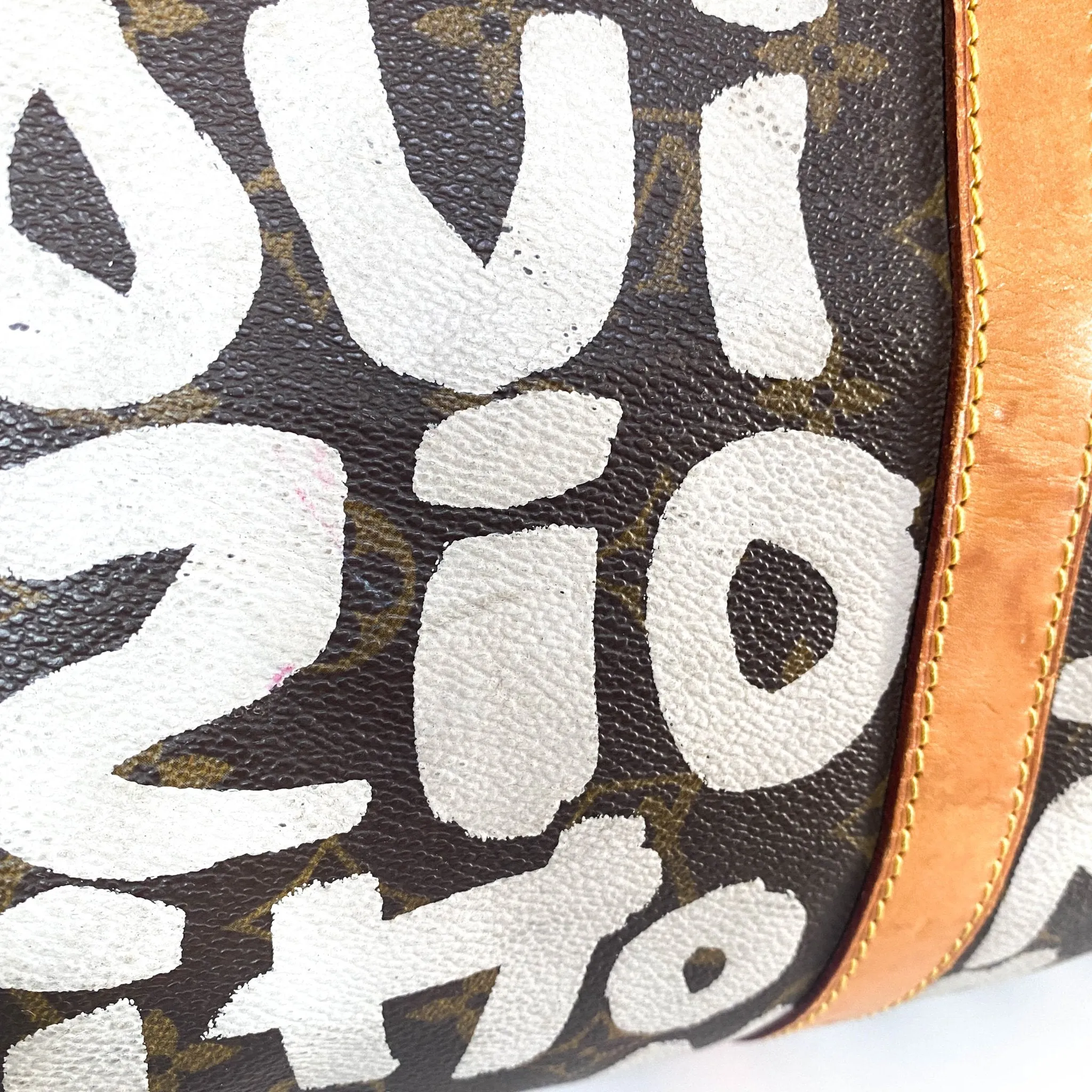 Monogram Graffiti Keepall 50 M92197