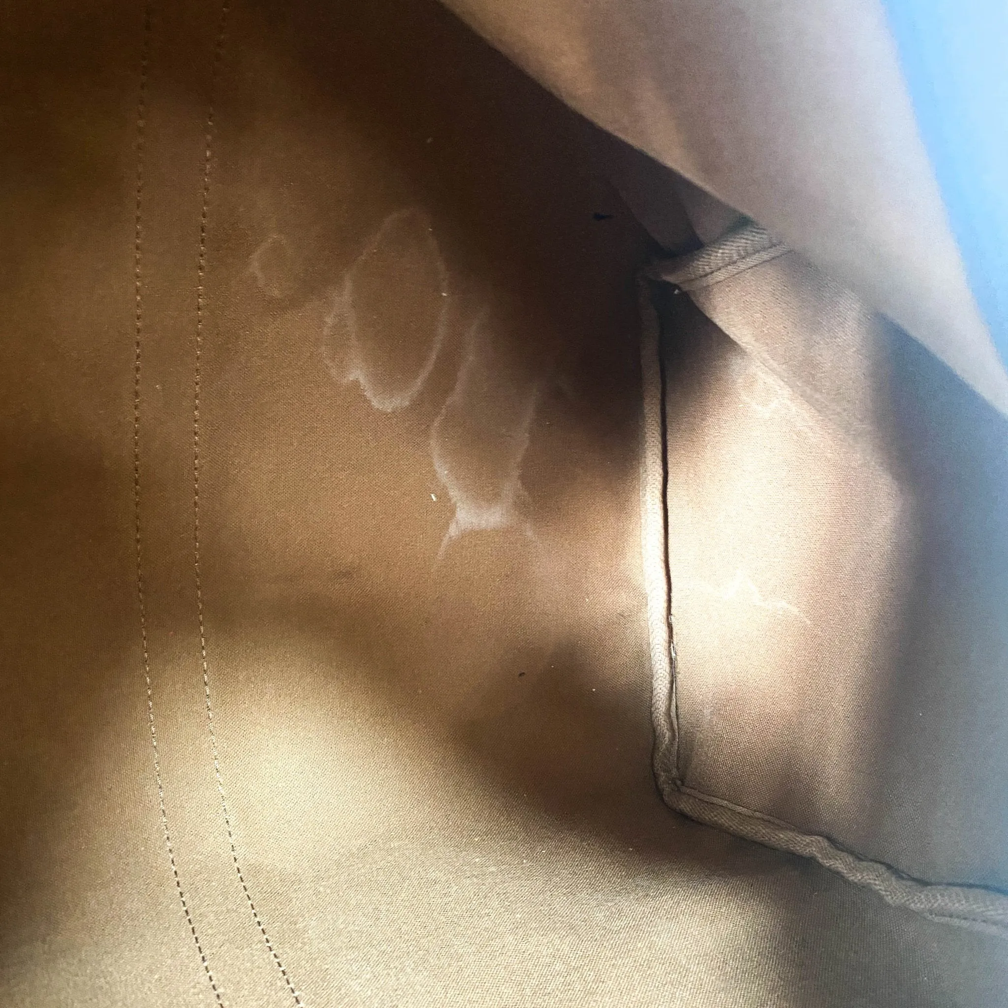 Monogram Graffiti Keepall 50 M92197