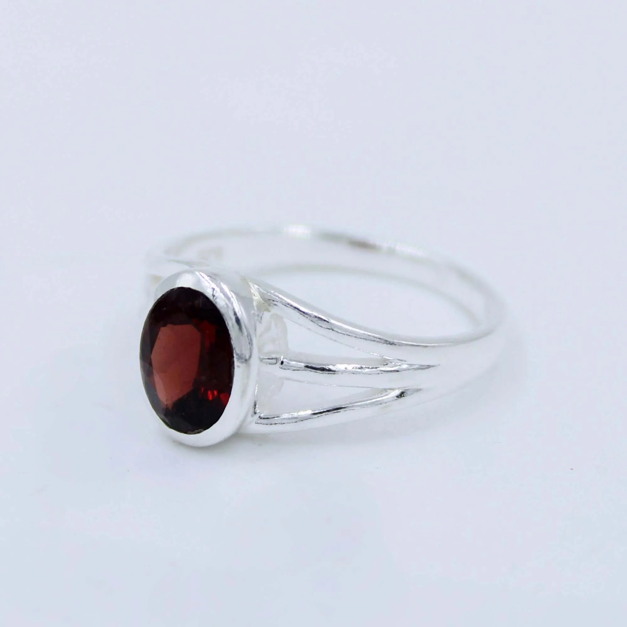 Natural Garnet Gemstone 925 Silver Jewelry Ring