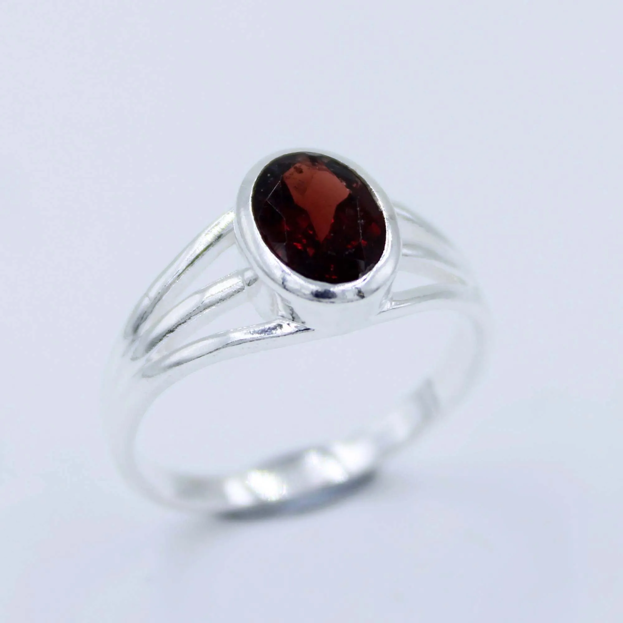 Natural Garnet Gemstone 925 Silver Jewelry Ring