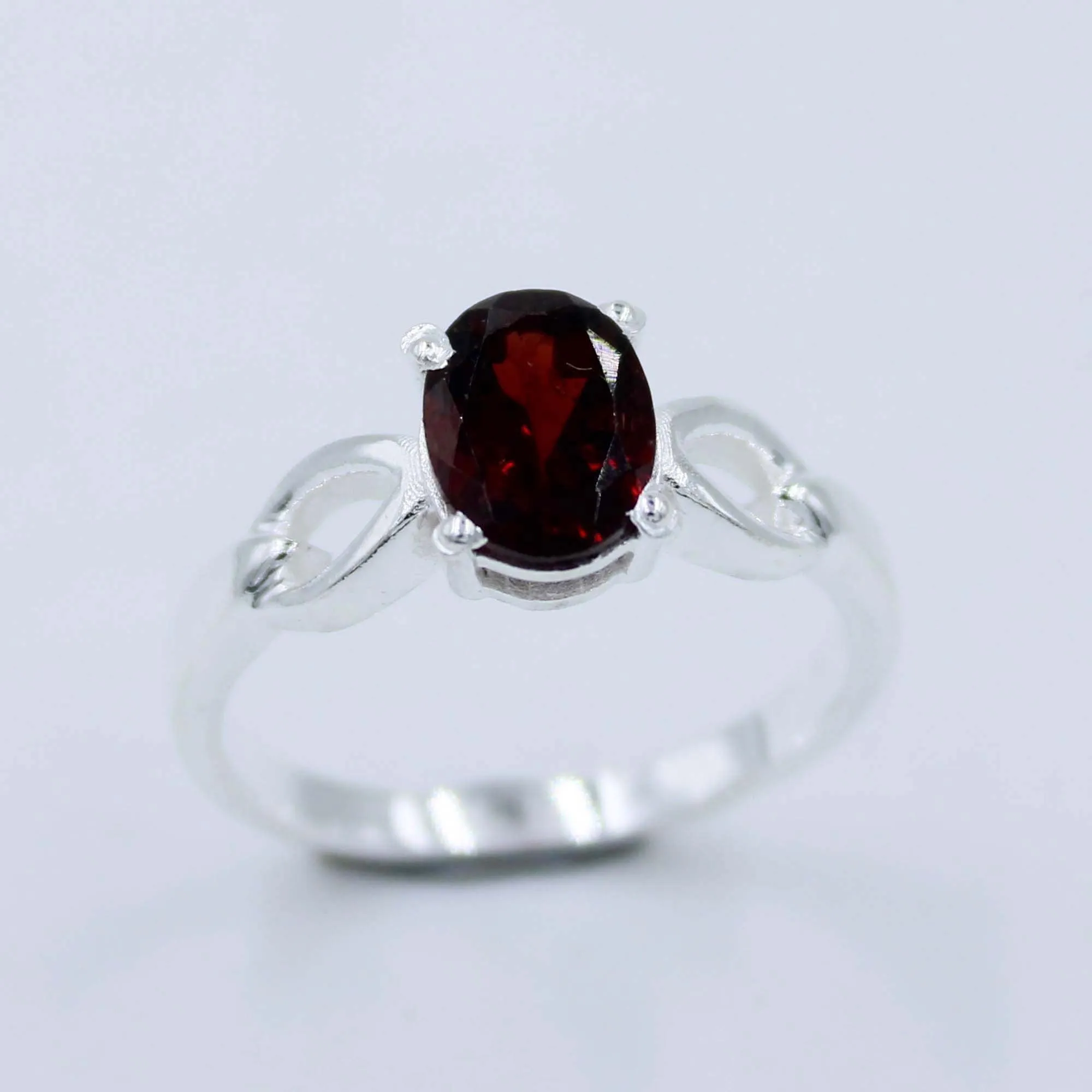 Natural Garnet Oval 925 Silver Women's Ring