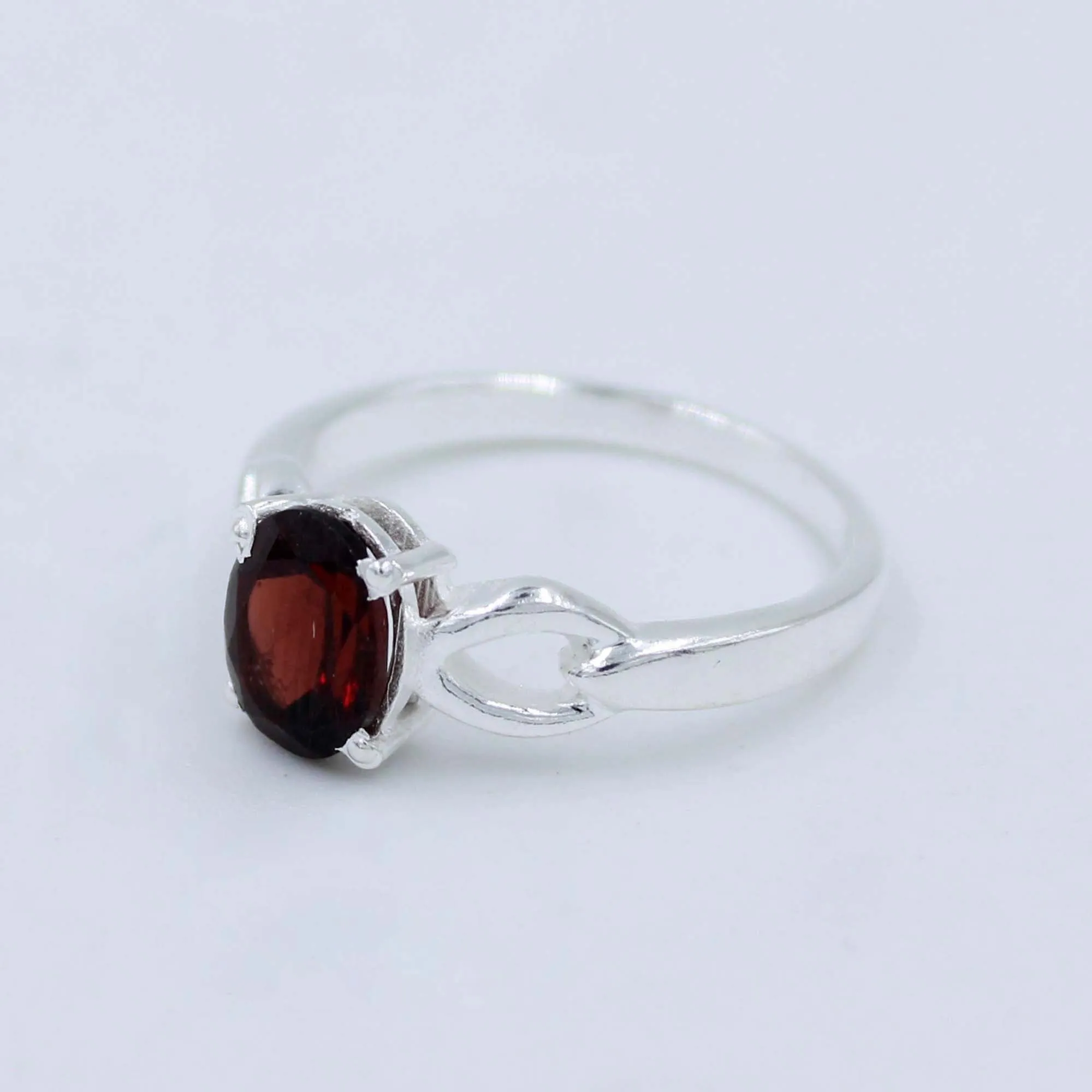 Natural Garnet Oval 925 Silver Women's Ring