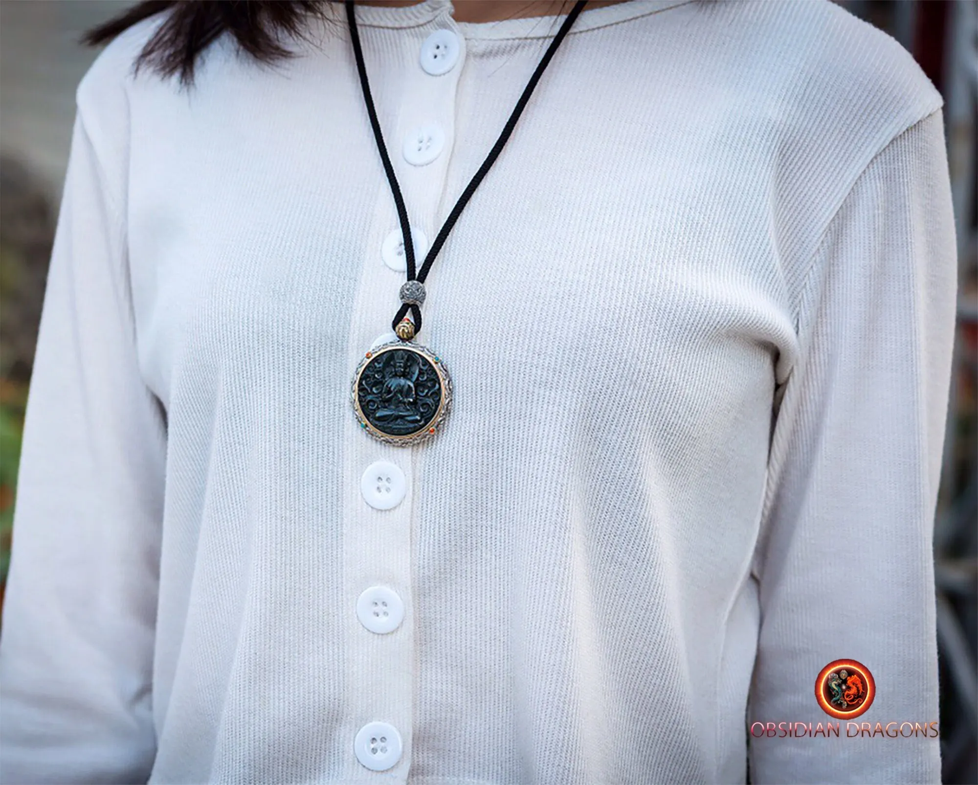 Pendentif Bouddha jade et argent- Bouddha Vairocana