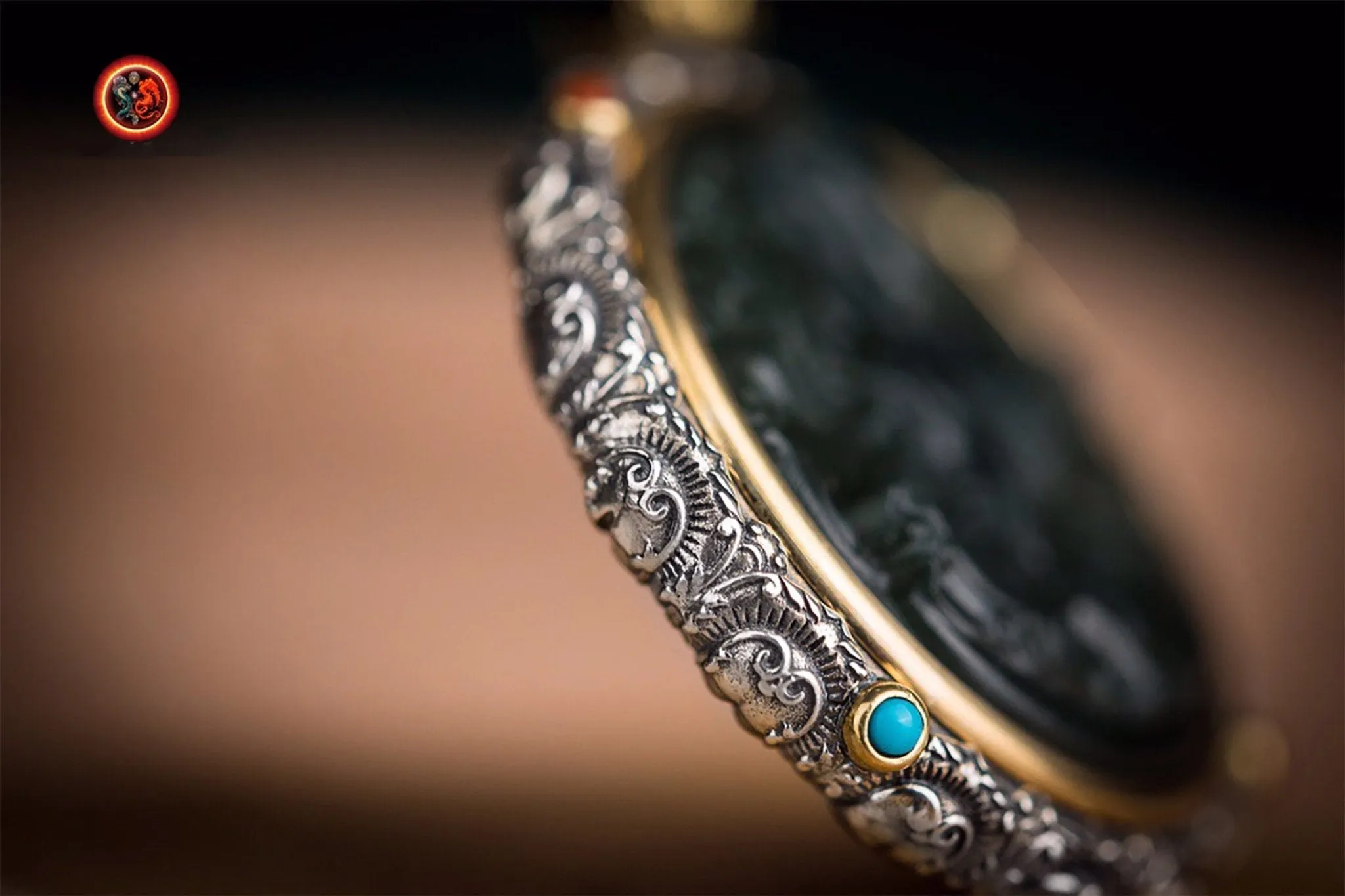Pendentif Bouddha jade et argent- Bouddha Vairocana