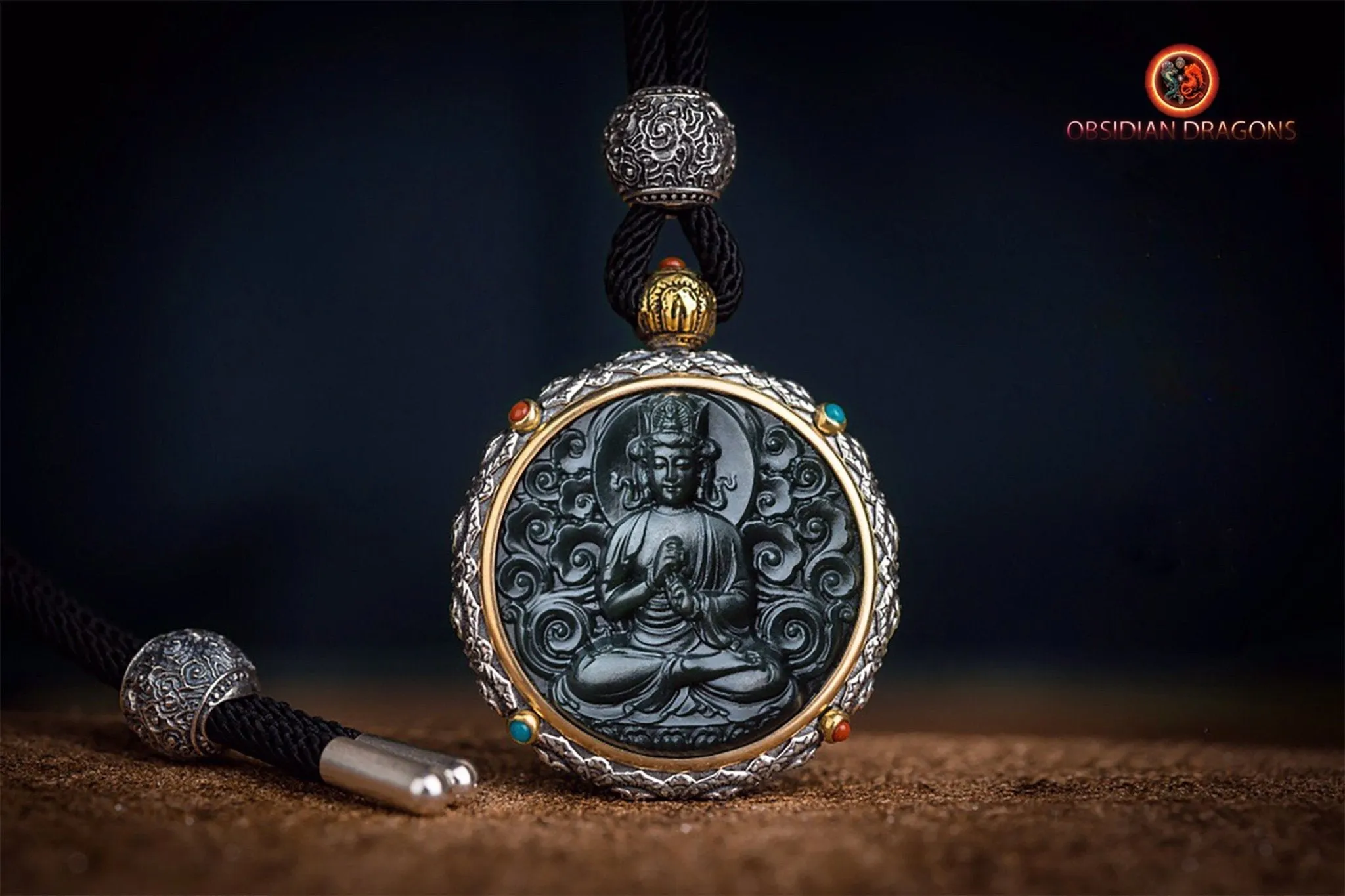 Pendentif Bouddha jade et argent- Bouddha Vairocana