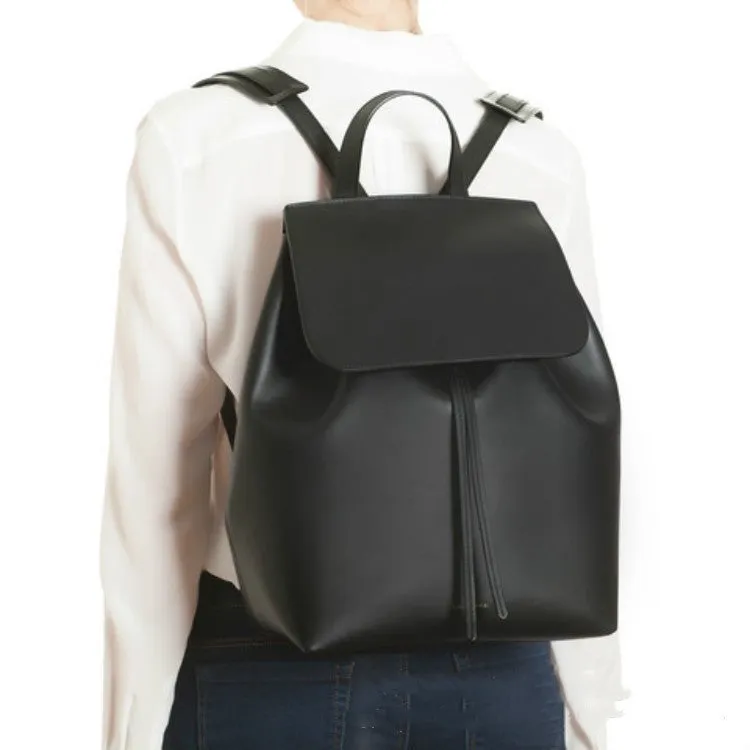 Travel handbag leather drawstring