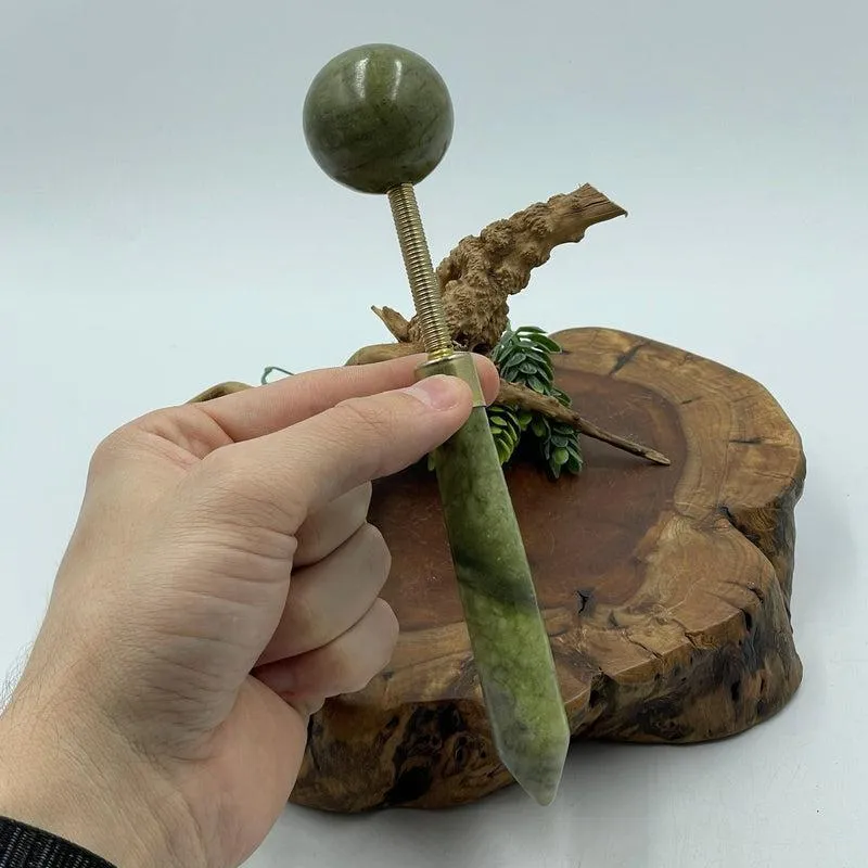 Xiuyan Jade Massage Hammer || Health & Beauty Massage Tool